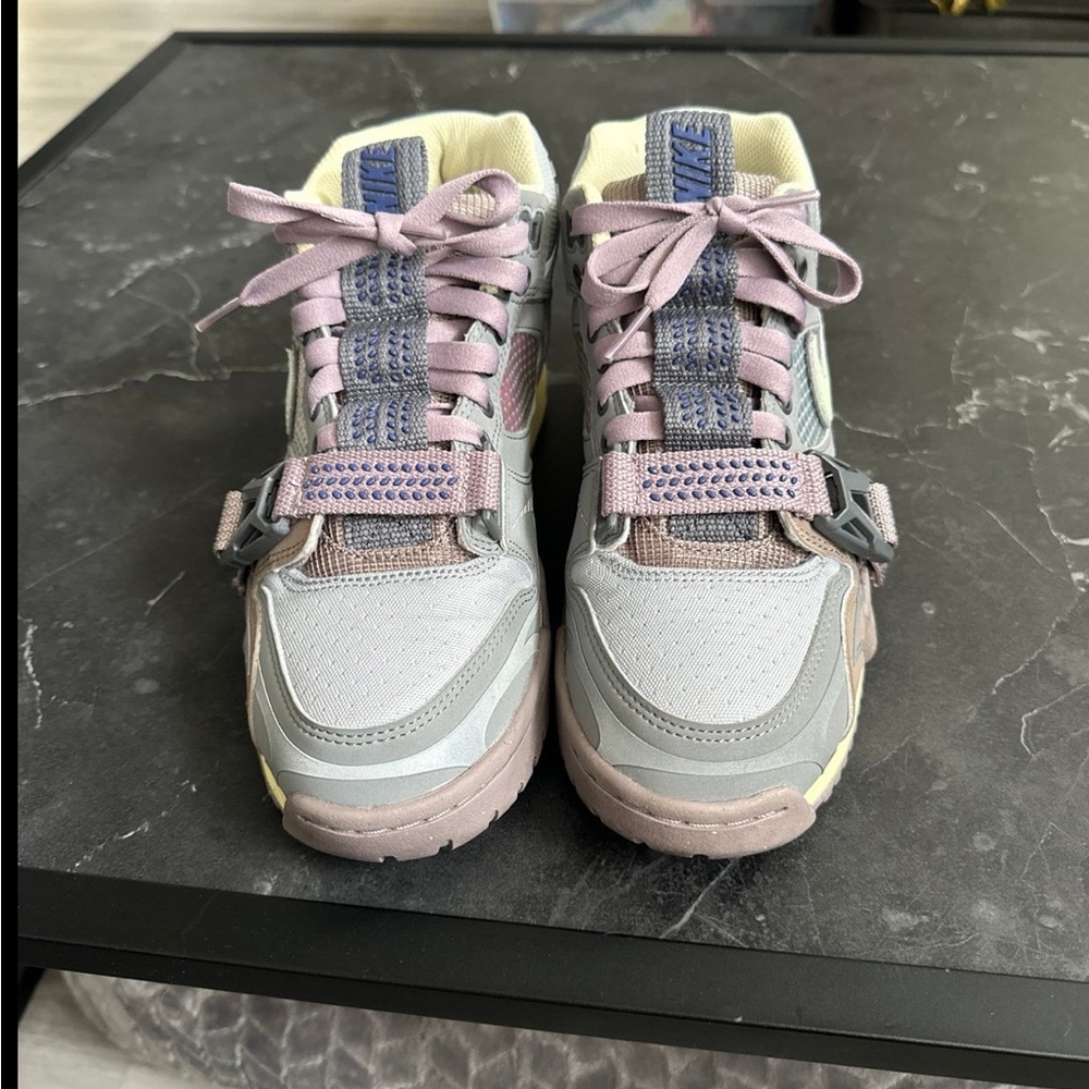 NIKE AIR TRAINER 1 SP
